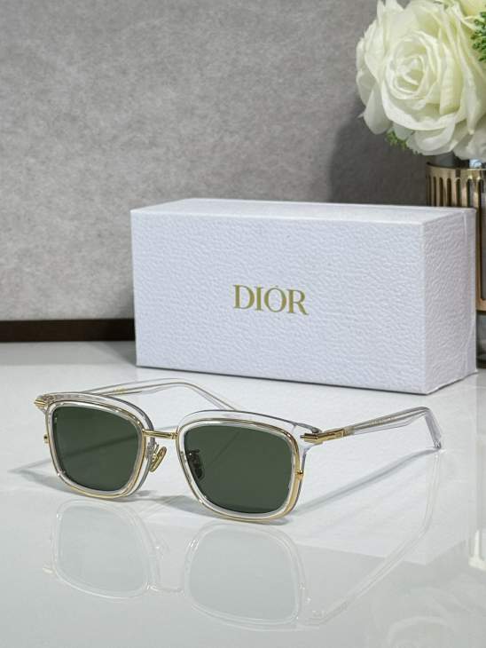 Picture of Dior Sunglasses _SKUfw77797106fw